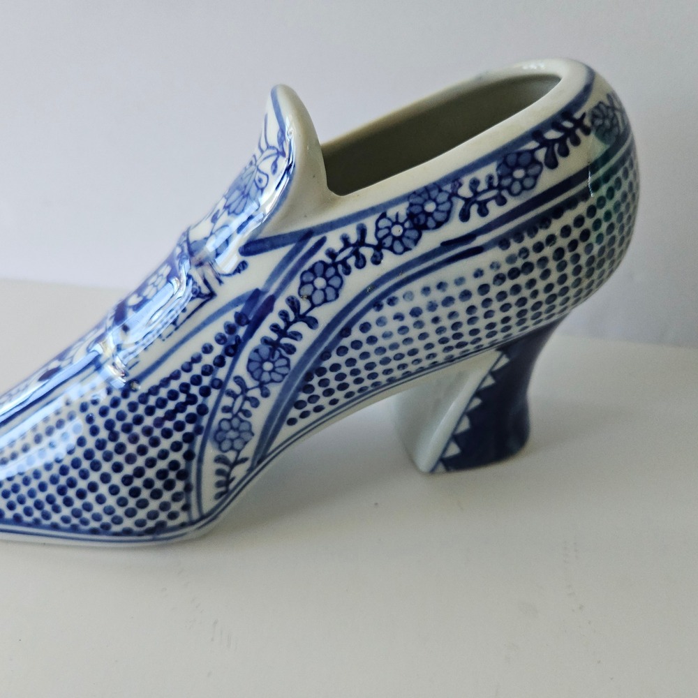 Vtg Delft Shoe Porcelain Blue and White Bud Vase Trinket Holder Heel - Picture 6 of 10